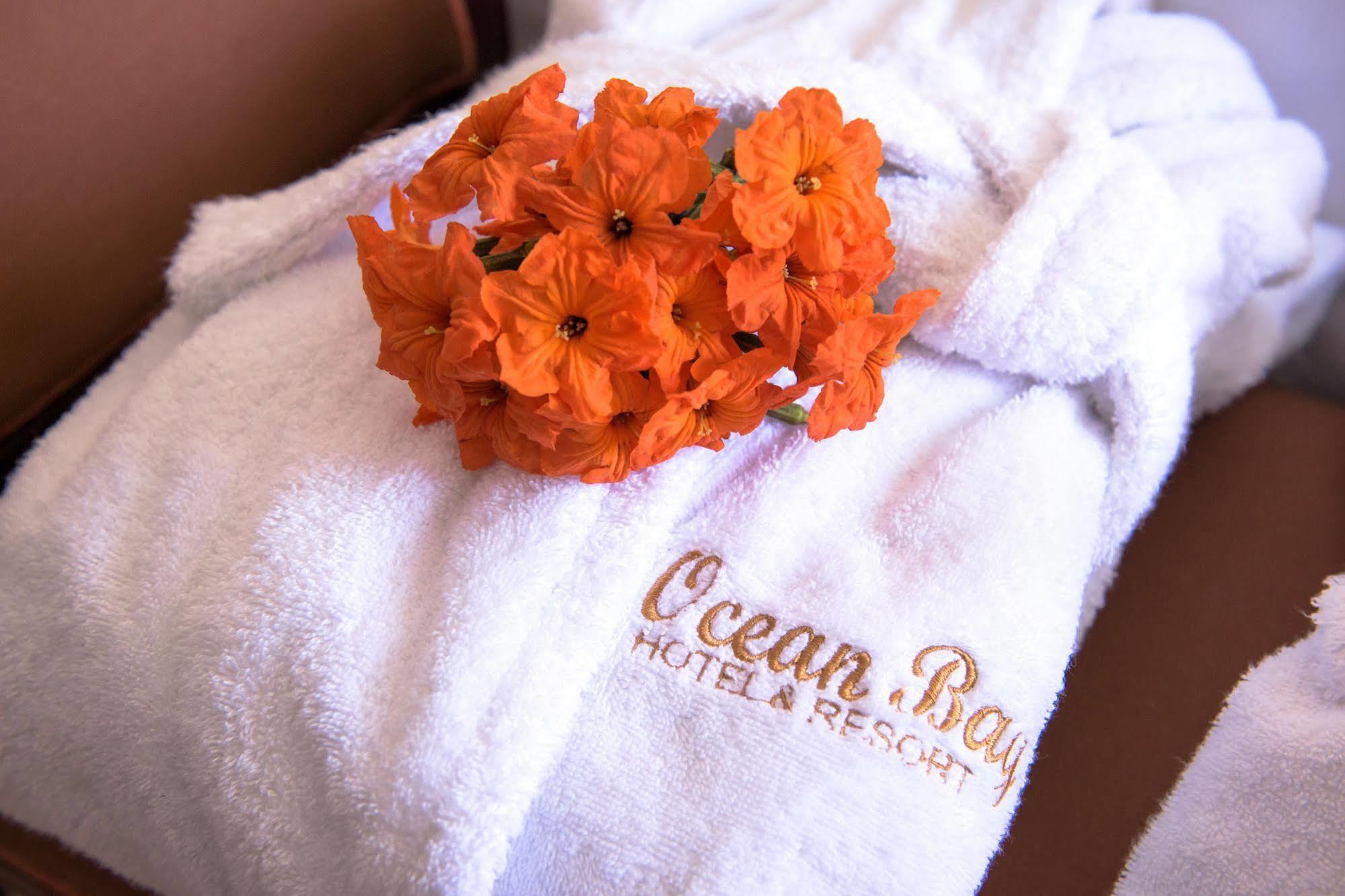 Ocean Bay Hotel & Resort Bakau Экстерьер фото